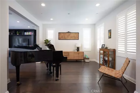 Entry Way - 22 Preston Pl, Tustin, CA 92782 photo 3 of 5