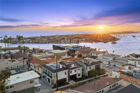 2501 Seaview Ave, Corona Del Mar, CA 92625