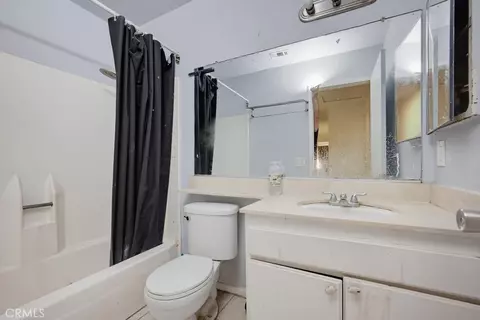 Bath - 10017 Eddystone, Riverside, CA 92503 photo 2 of 2