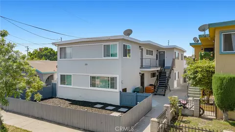 233 W Oliver St, San Pedro, CA 90731