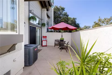 Exterior - 11 Sunshine, Irvine, CA 92603 photo 3 of 4