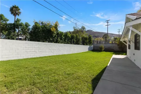 Exterior - 20031 E Chapman, Orange, CA 92869 photo 10 of 11