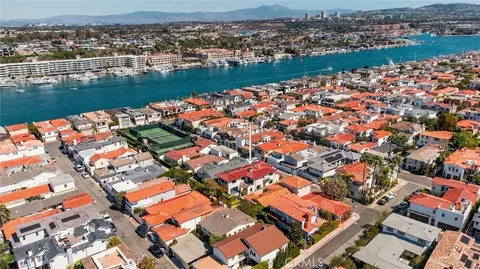 207 Via Jucar, Newport Beach, CA 92663