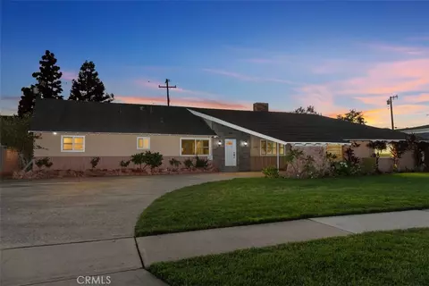 2249 S Della Ln, Anaheim, CA 92802