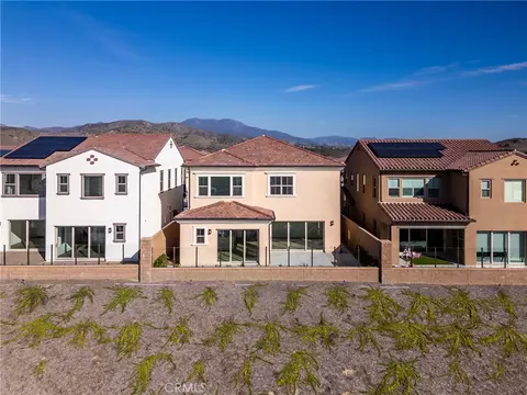 Exterior - 123 Oakstone, Irvine, CA 92618 photo 9 of 9
