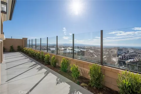 Exterior - 123 Oakstone, Irvine, CA 92618 photo 3 of 9
