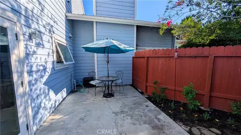 Exterior - 2302 Elden, Costa Mesa, CA 92627 photo 4 of 7