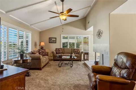 Living - 73499 Haystack Rd, Palm Desert, CA 92260 photo 2 of 5