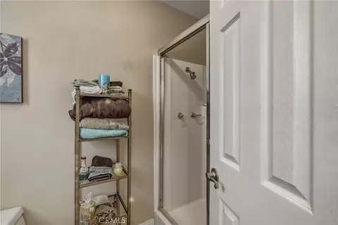 Bath - 73499 Haystack Rd, Palm Desert, CA 92260 photo 4 of 4