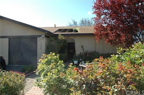 1028 Scott St, Paso Robles, CA 93446 photo 1
