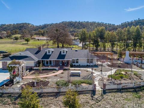 1975 Chuck Wagon Rd, Paso Robles, CA 93446 photo 1