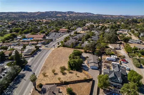 845 Creston Rd, Paso Robles, CA 93446 photo 6