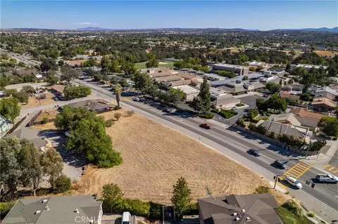 845 Creston Rd, Paso Robles, CA 93446 photo 4