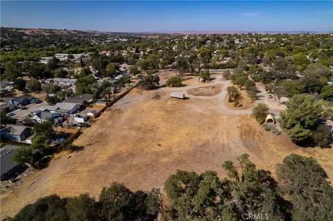 420 Creston Rd, Paso Robles, CA 93446 photo 3