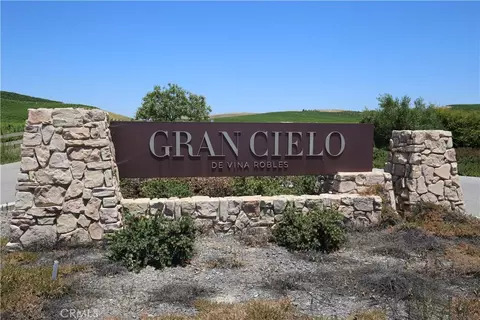 14 Rita St, Paso Robles, CA 93446 photo 5