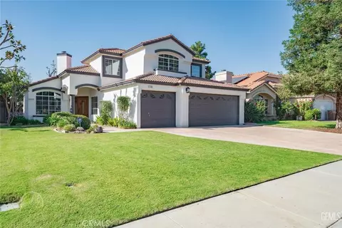 11201 Open Trail Rd, Bakersfield, CA 93311