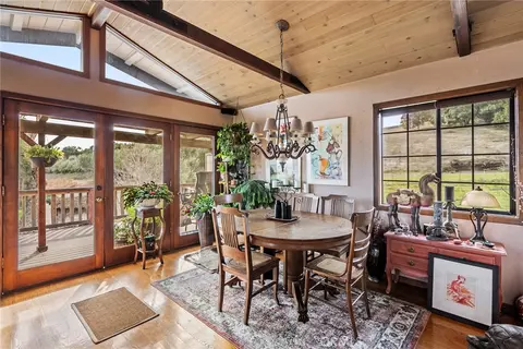 Dining - 2135 Live Oak Rd, Paso Robles, CA 93446 photo 3 of 3