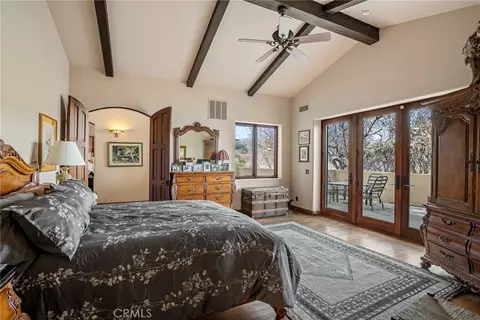 Bedroom - 2135 Live Oak Rd, Paso Robles, CA 93446 photo 3 of 8