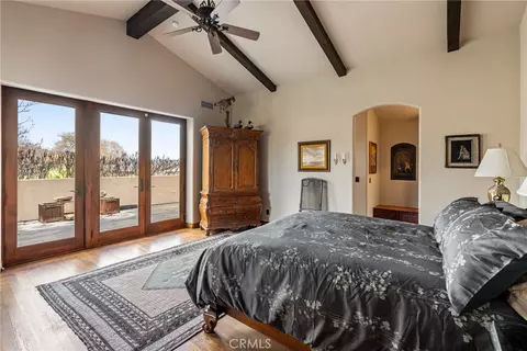 Bedroom - 2135 Live Oak Rd, Paso Robles, CA 93446 photo 1 of 8