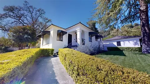 245 12th St, Paso Robles, CA 93446