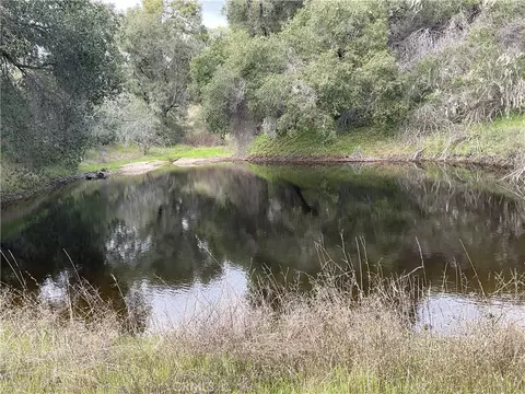 76342 Bryson Hesperia Rd, Bradley, CA 93426