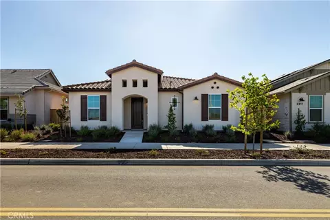 2213 Clubhouse Dr, Paso Robles, CA 93446