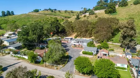 3165 Vine St, Paso Robles, CA 93446