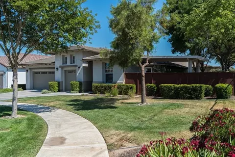 688 Ingalls Ct, Paso Robles, CA 93446