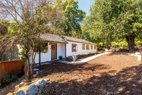 204 24th St, Paso Robles, CA 93446