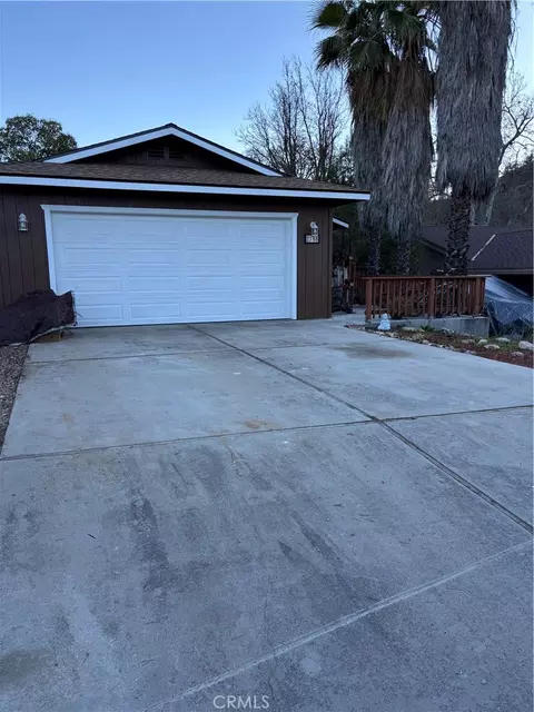 2786 Black Horse Ln, Paso Robles, CA 93446