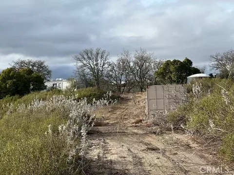52747 Smith Rd, Bradley, CA 93426 photo 5