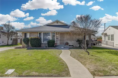 2204 Thelma Dr, Bakersfield, CA 93305