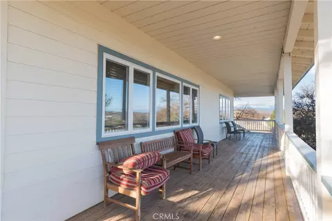 Exterior - 390 San Marcos Rd, Paso Robles, CA 93446 photo 7 of 19