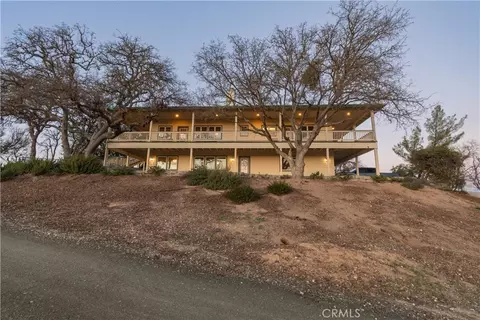 Exterior - 390 San Marcos Rd, Paso Robles, CA 93446 photo 1 of 19