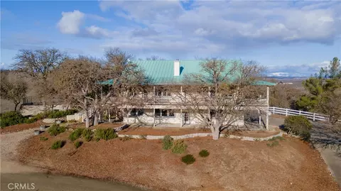 Exterior - 390 San Marcos Rd, Paso Robles, CA 93446 photo 2 of 19