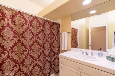 Bath - 390 San Marcos Rd, Paso Robles, CA 93446 photo 4 of 6
