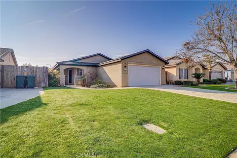 5915 Asti Dr, Bakersfield, CA 93308
