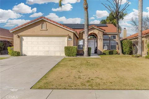 8700 Rollingbay Dr, Bakersfield, CA 93312