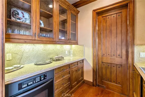 Kitchen - 76525 Interlake Rd, Bradley, CA 93426 photo 1 of 3