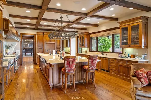 Kitchen - 76525 Interlake Rd, Bradley, CA 93426 photo 3 of 3