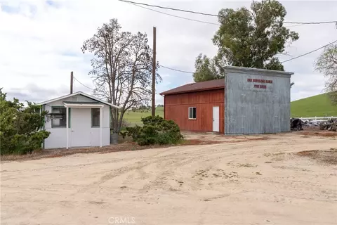 Exterior - 76525 Interlake Rd, Bradley, CA 93426 photo 13 of 14