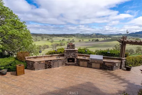Other - 76525 Interlake Rd, Bradley, CA 93426 photo 10 of 25