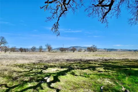 68206 Interlake Rd, Lockwood, CA 93932