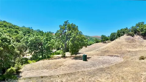 74921 Copperhead Rd, Bradley, CA 93426