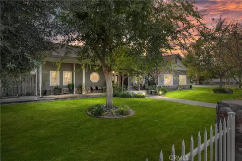 1523 Kuhio St, Bakersfield, CA 93313