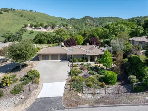 9885 Bluegill Dr, Paso Robles, CA 93446 photo 1