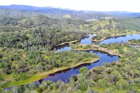 0 Gateway Dr, Paso Robles, CA 93446