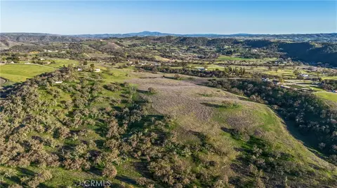 View/Area - 930 Windwood Rd, Paso Robles, CA 93446 photo 17 of 25