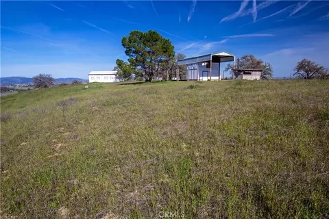 Exterior - 930 Windwood Rd, Paso Robles, CA 93446 photo 6 of 12