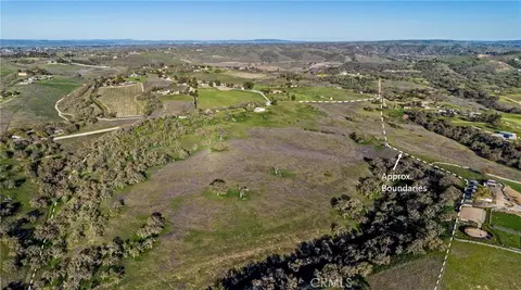 View/Area - 930 Windwood Rd, Paso Robles, CA 93446 photo 20 of 25